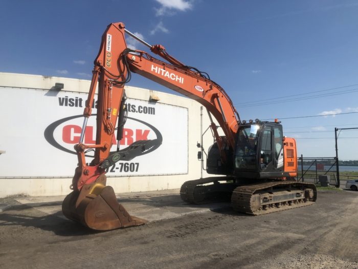 HITACHI ZX225 HYD THUMB /COUPLER