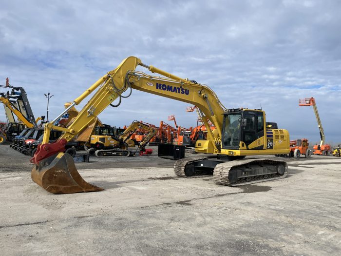 KOMATSU PC210 HYD COUPLER AUX HYD